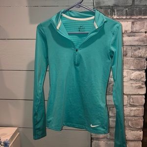 Nike women quarter-zip